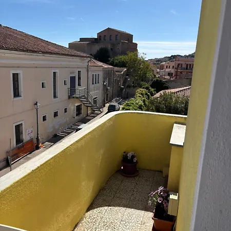 Casa Balilla Ла-Маддалена